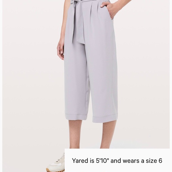 lululemon athletica Pants - Lululemon Noir Crop